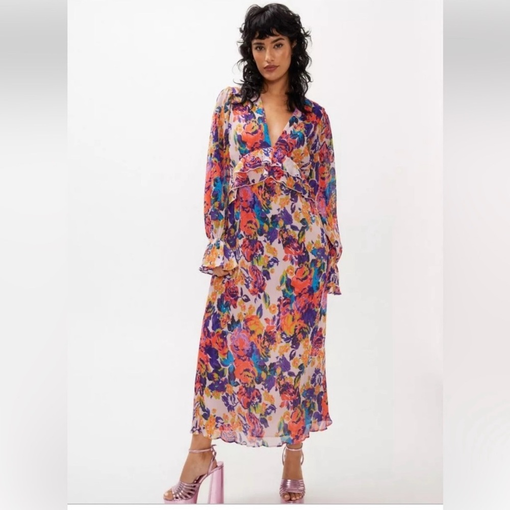 Nasty Gal Pleated Floral Maxi Dress